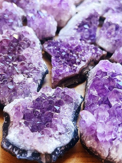 Natural Amethyst druses