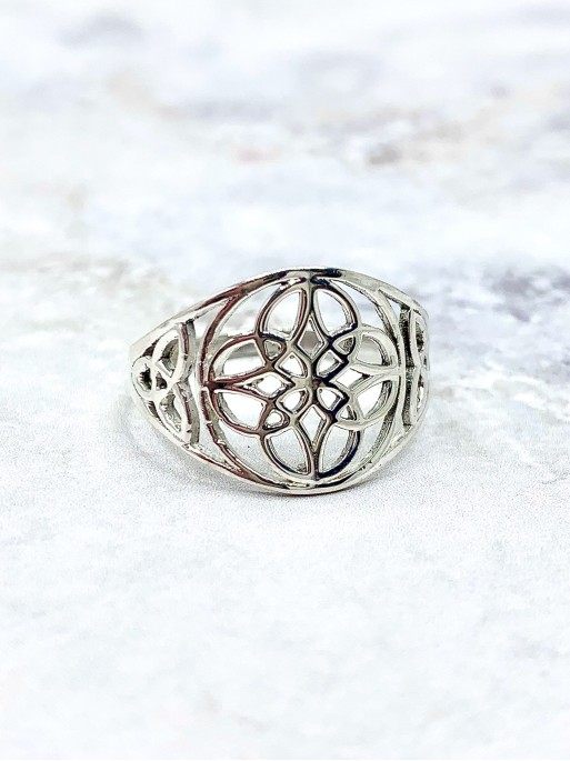 Celtic Knot 'Barthe' ring