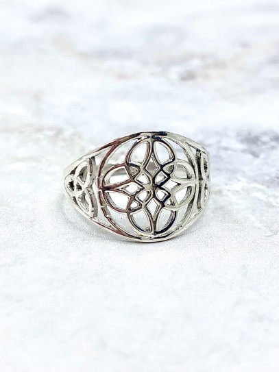 Celtic Knot 'Barthe' ring