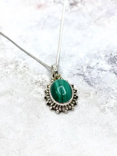 Malachite 'Kinari' necklace