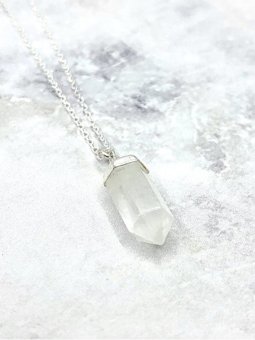 Clear quartz 'Aishani' necklace