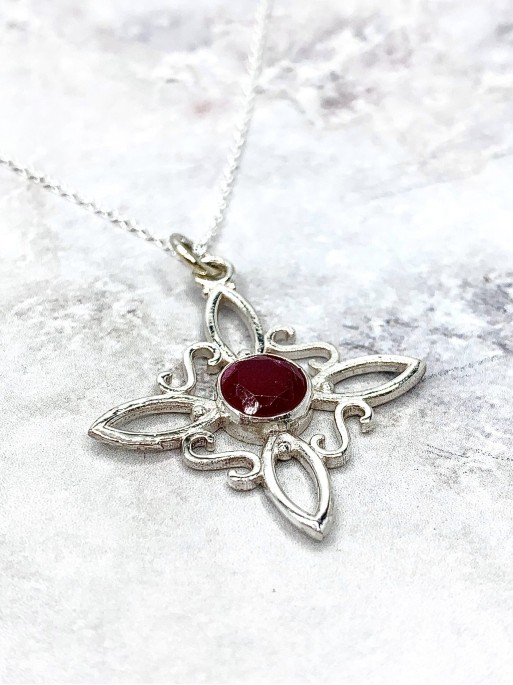 Witches Knot 'Sabrina' Ruby necklace