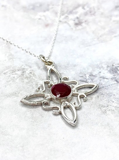 Witches Knot 'Sabrina' Ruby necklace