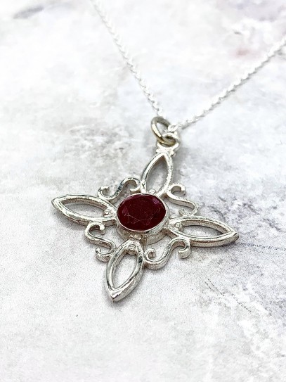 Witches Knot 'Sabrina' Ruby necklace
