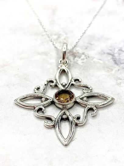 Collaret 'Sabrina' de Nus Bruixes i Citrí