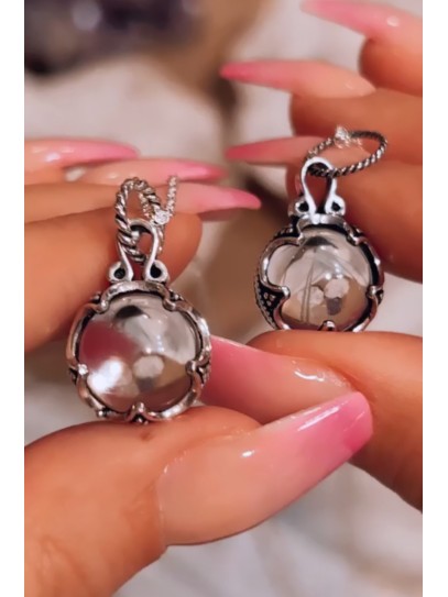 Quartz crystal 'Gotland' necklace