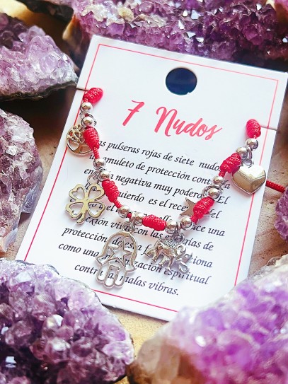 Pulsera de los 7 nudos de protección y charms de la suerte