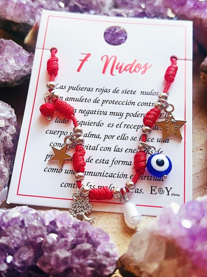 Pulsera de los 7 nudos de protección y charms de la suerte