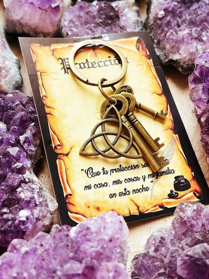 Celtic Triqueta Talisman Protective Keychain