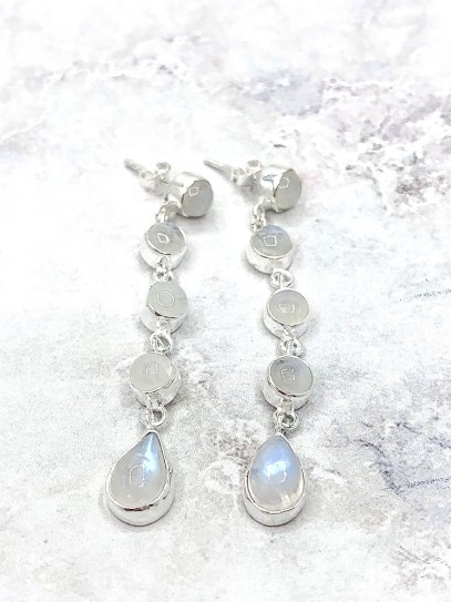 Moonstone 'Iniya' earrings