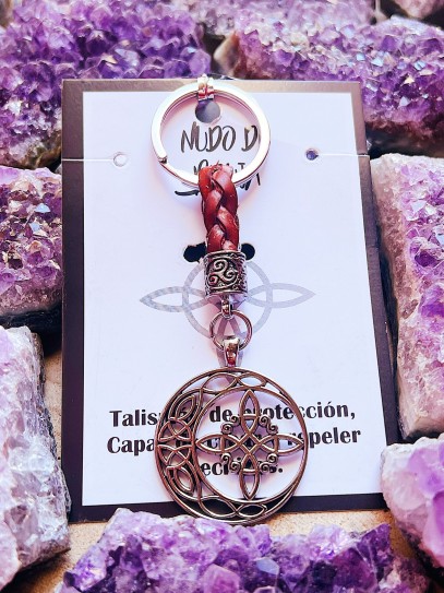 Witch's Knot talisman protective keychain