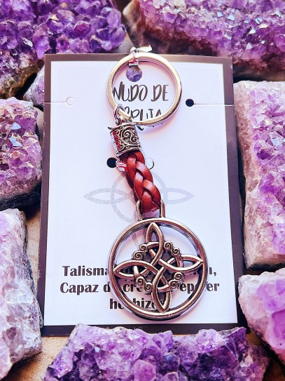 Witch's Knot talisman protective keychain
