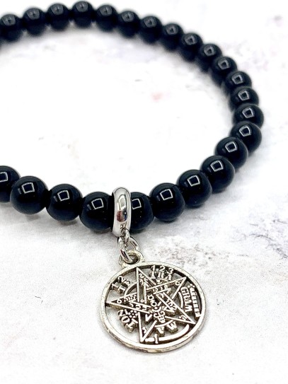 Tetragrammaton and black Onyx 'Elly' bracelet 6mm | Protection