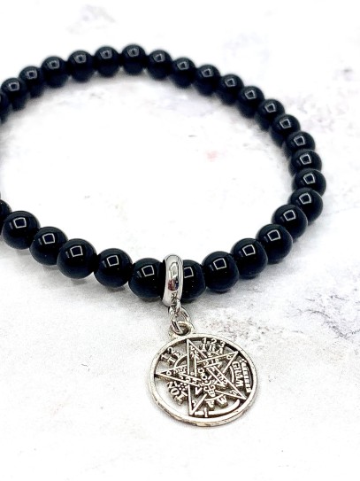 Tetragrammaton and black Onyx 'Elly' bracelet 6mm | Protection