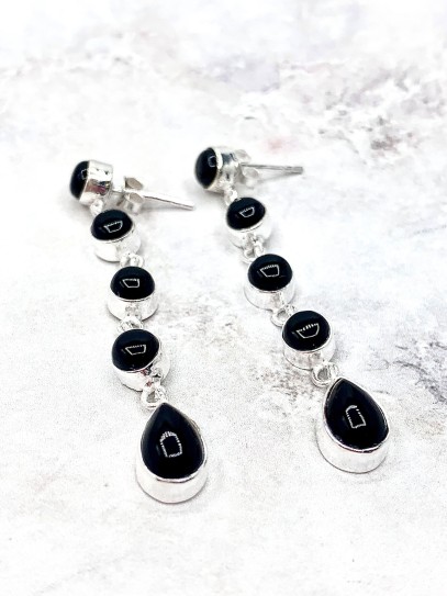 Pendientes 'Iniya' de Ónix negro