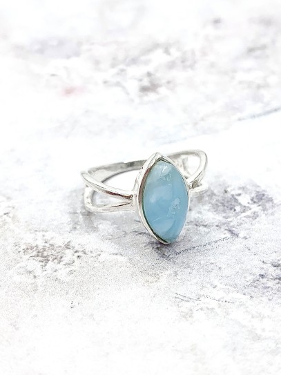 Anillo 'Alia' de Larimar