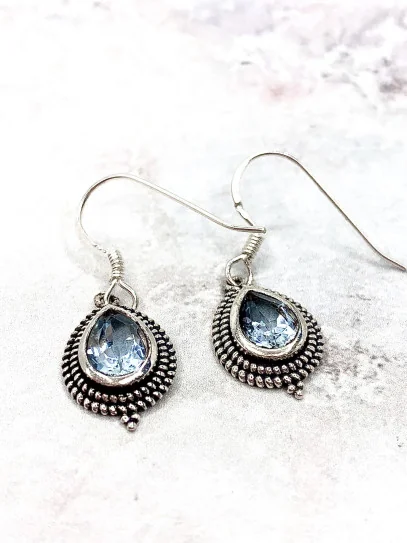 Pendientes 'Jivika' de Aguamarina