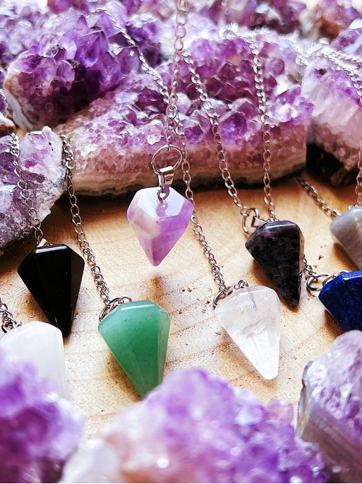 Péndulo curativo de Reiki de minerales