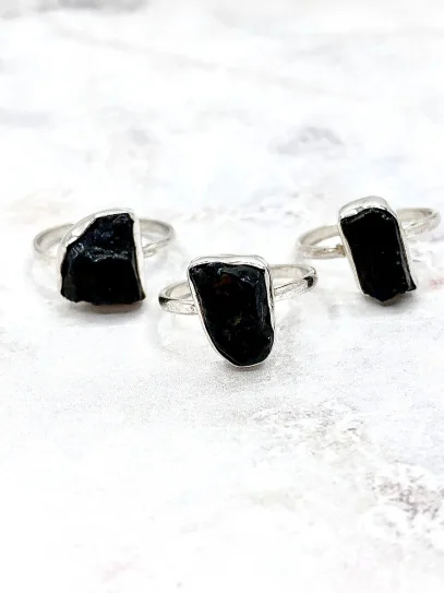 Black Tourmaline 'Jannat' ring