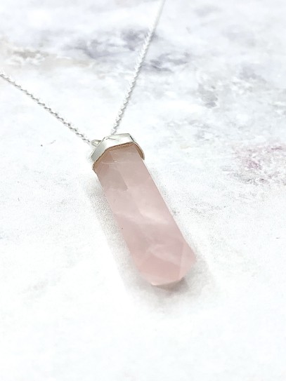 Collar punta de Cuarzo rosa | Amor